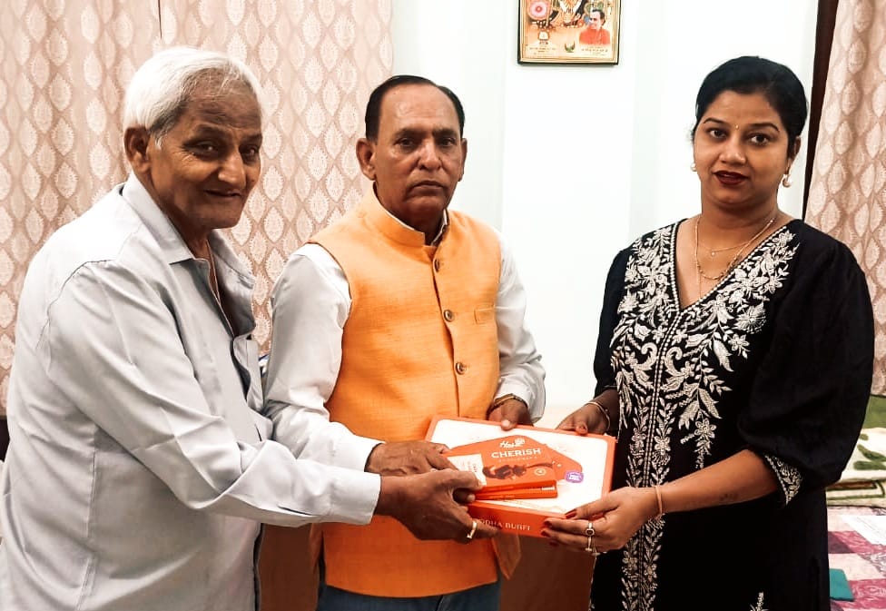 67f61abf3d5bf_WhatsApp Image 2025-04-04 at 20.40.27.jpeg